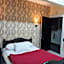 New Palace Hotel