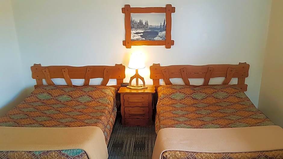 Agassiz Hotel and Restaurant - Under New Management