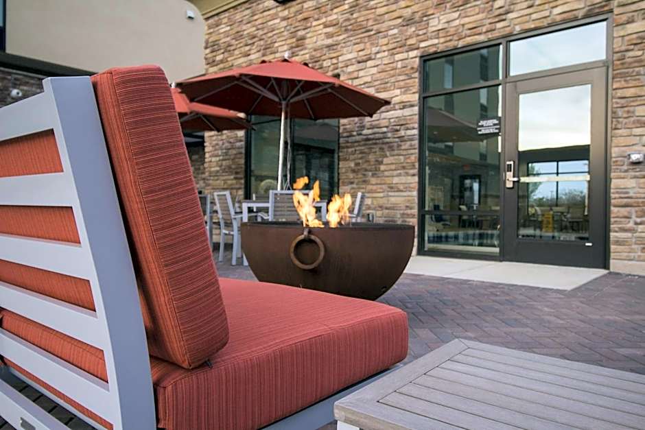 Hampton Inn By Hilton Decatur, Mt. Zion, IL