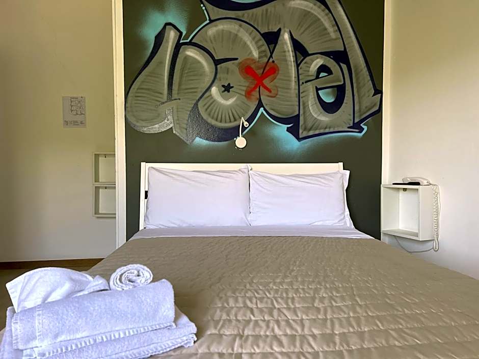 X Hotel