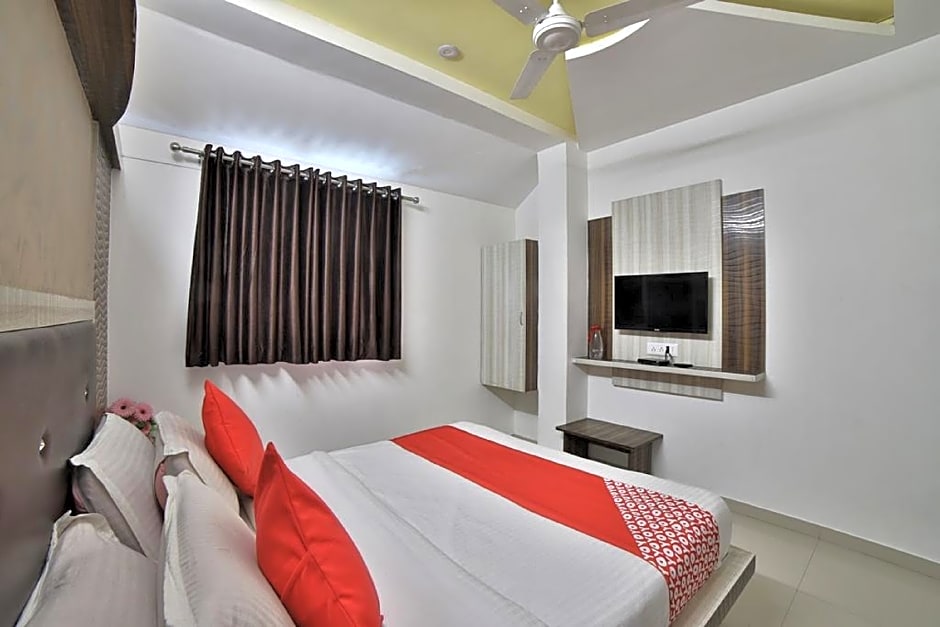 Hotel Sunstay-Navrangpura
