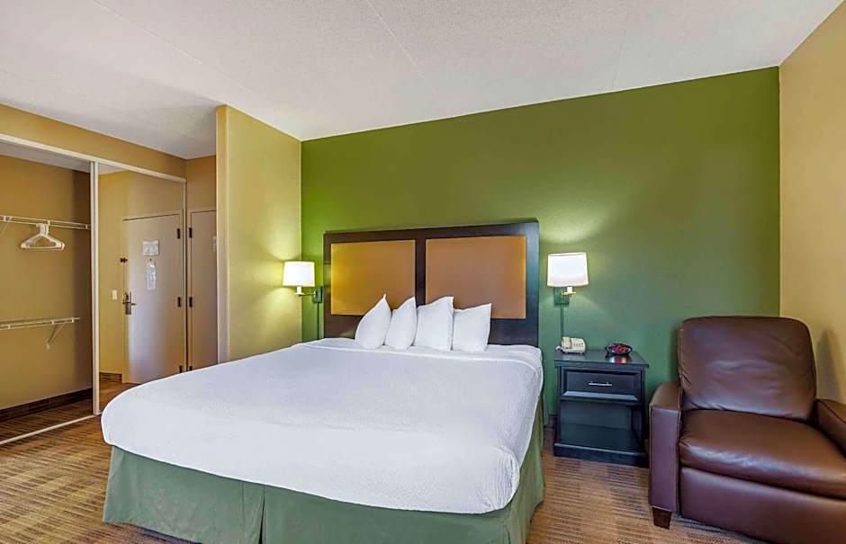 Extended Stay America Select Suites - Chicago - Vernon Hills - Lincolnshire