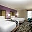 La Quinta Inn & Suites by Wyndham Davenport