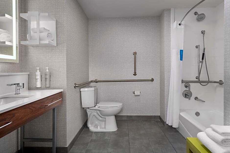 Hampton Inn Birmingham I-65/Lakeshore Drive