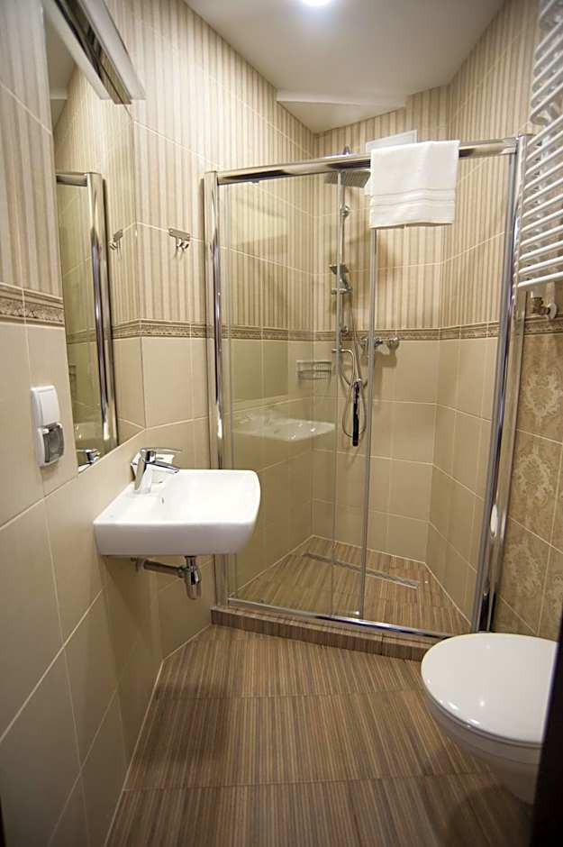 World Hostel - Old Town