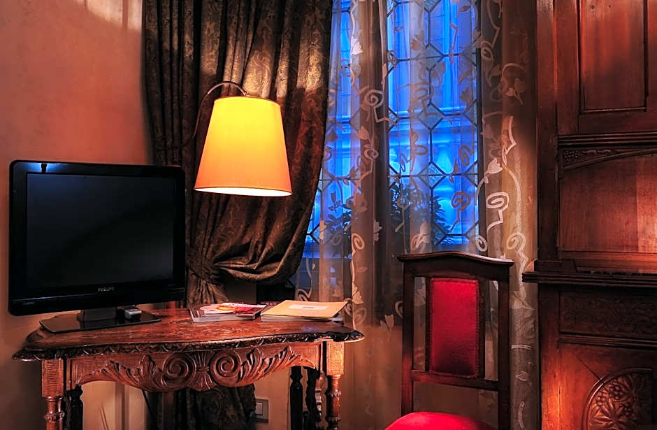Novecento Boutique Hotel