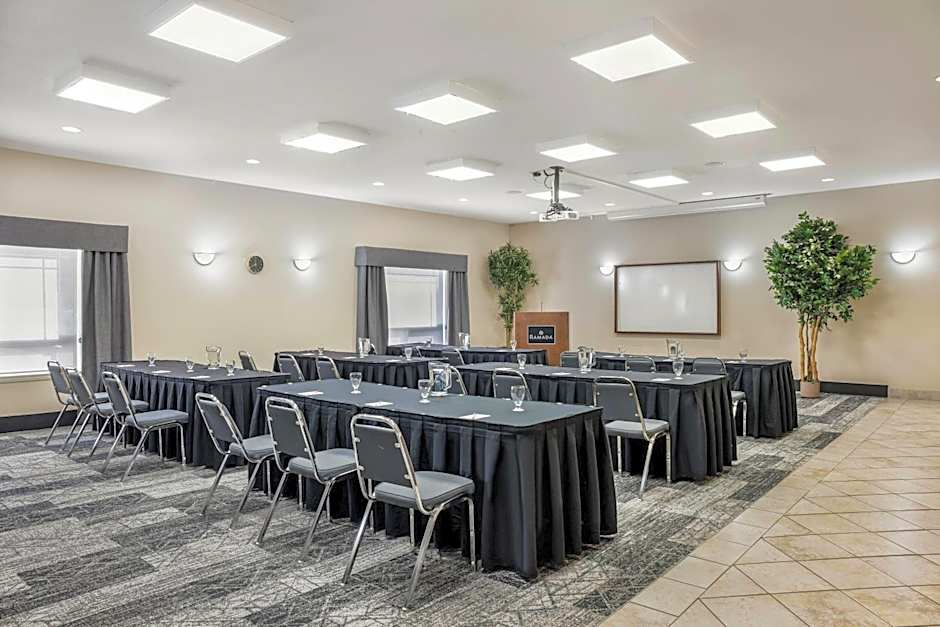 Ramada by Wyndham Lac La Biche