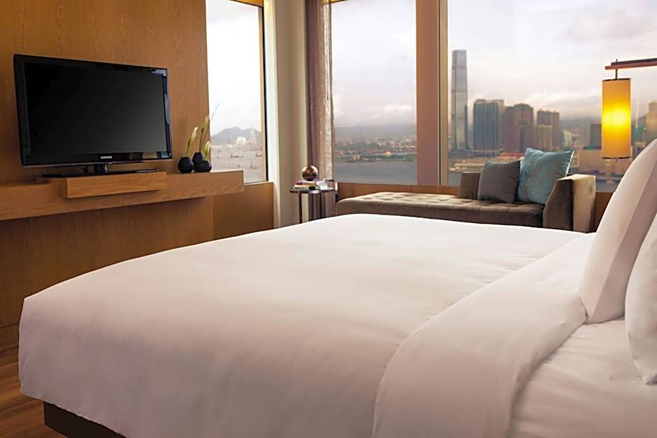 Photo 1 of 8 of Superior 1 Queen Bed Suite, Harbor View