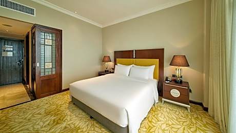 Non Smoking - Superior Queen Room