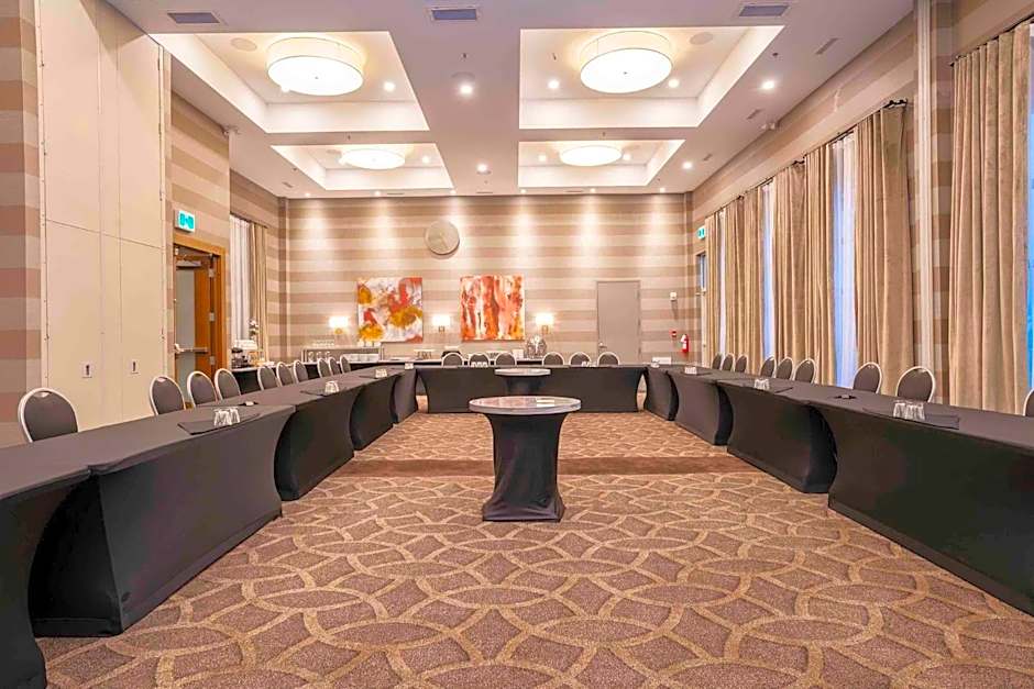 Sandman Hotel Hamilton