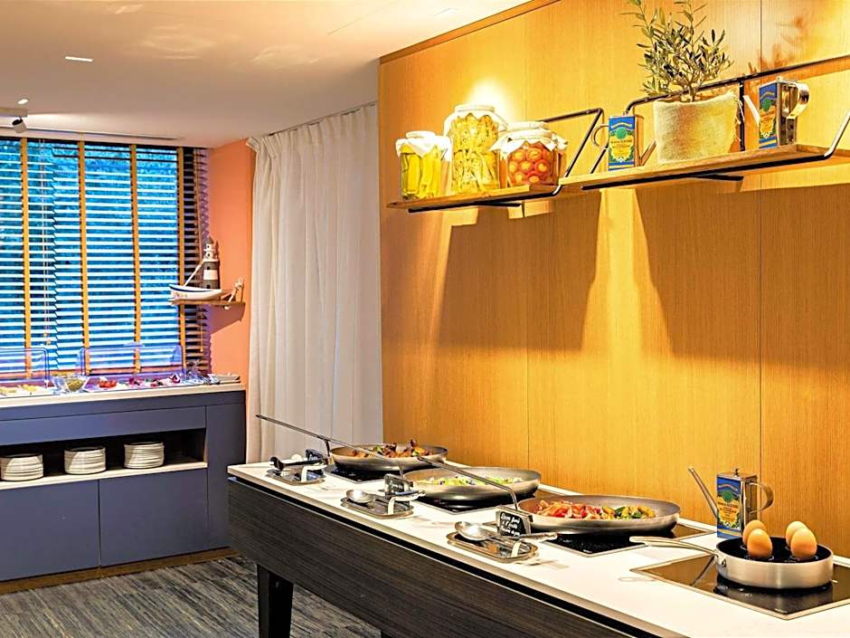 Hotel Croisette Beach Cannes - MGallery