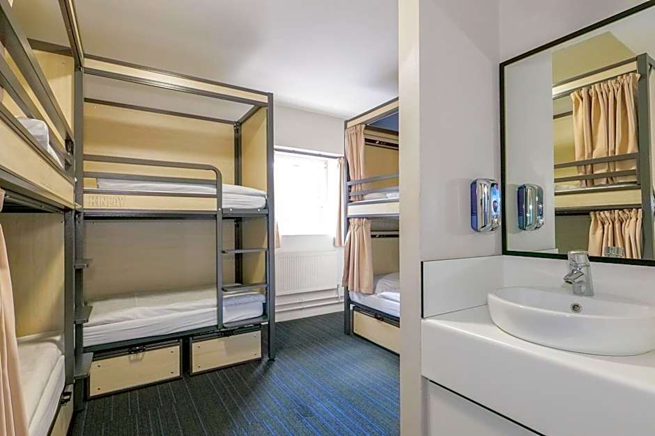 Kinlay Hostel Eyre Square - Best Hostel in Ireland 2025