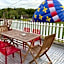 Guest House "Près des Montgolfières"