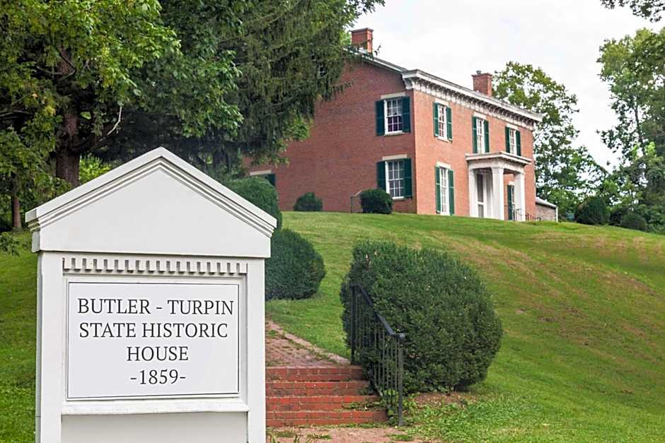 Super 8 by Wyndham Carrollton