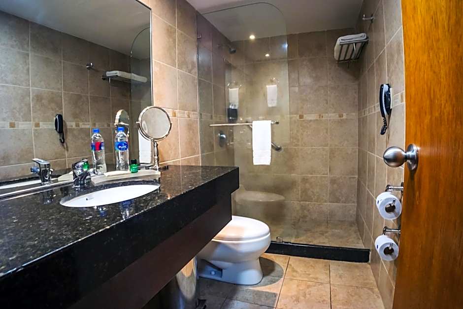 TRYP by Wyndham Guayaquil Airport