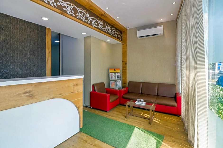 Hotel Grandeur-Near Mumbai International Airport