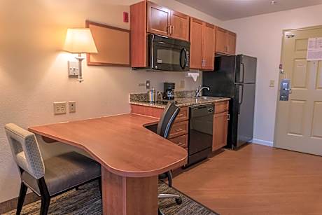 1 King Bed 1 Bedroom Suite