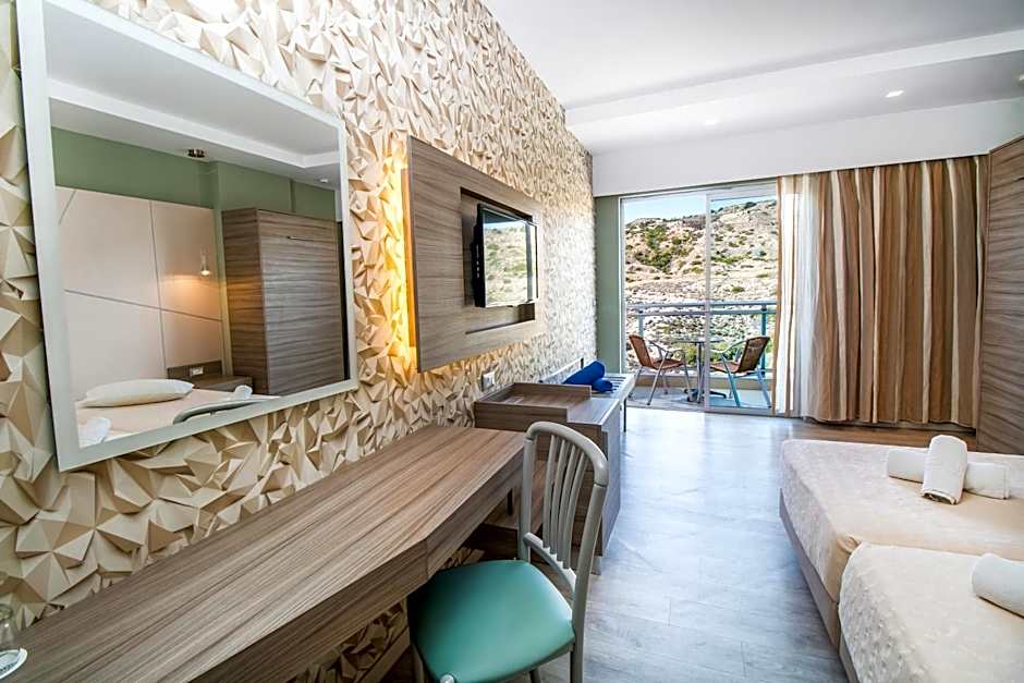 Pegasos Deluxe Beach Hotel