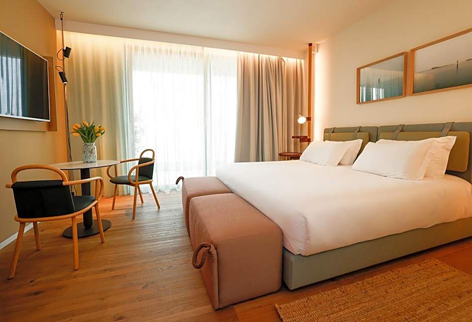 Laguna Faro Suites - Adults Only