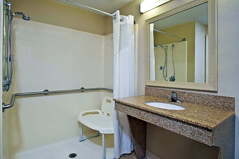 Holiday Inn Express & Suites Columbus SE - Groveport By IHG