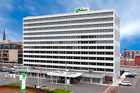 Holiday Inn Columbus Dwtn-Capitol Square, an IHG Hotel