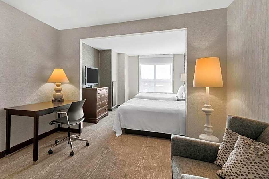 Roundhouse Suites