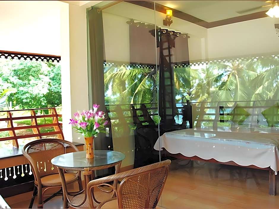Kovalam Beach Hotel
