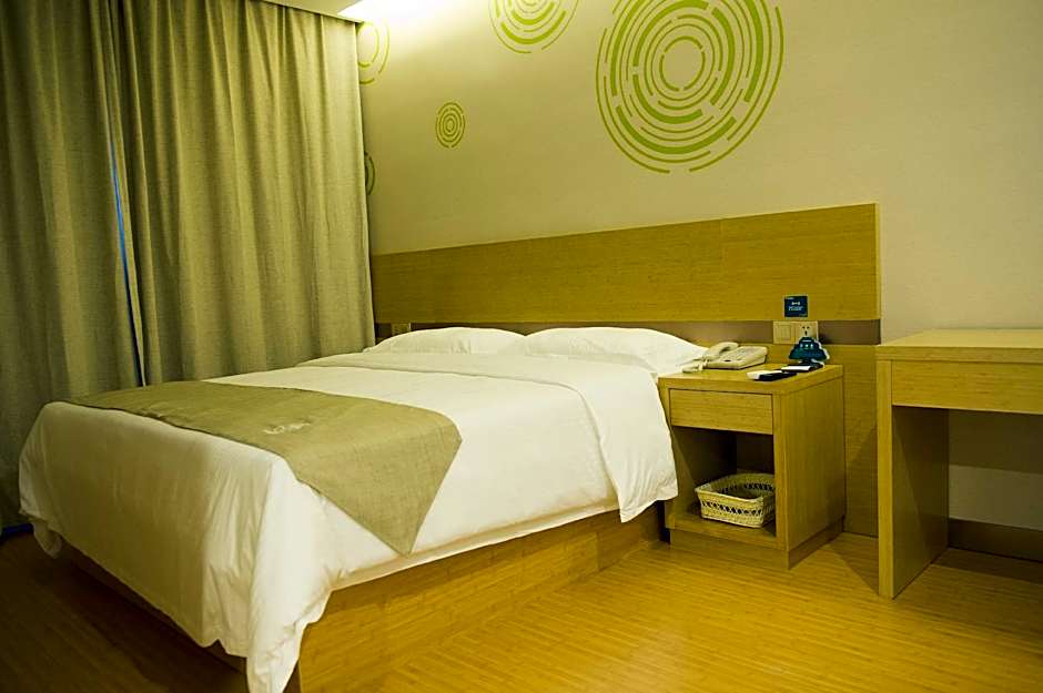 GreenTree Inn Nantong Qidong Lvsi Harbour