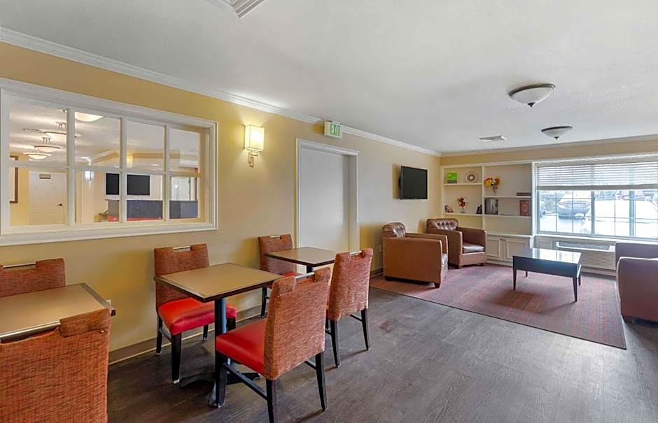 Extended Stay America Suites - St. Louis - Westport - Central