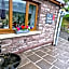 Castle Lodge - Brecon Beacons Accommodation