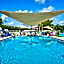 Aqua Lodges at Coconut Cay Rv and Marina