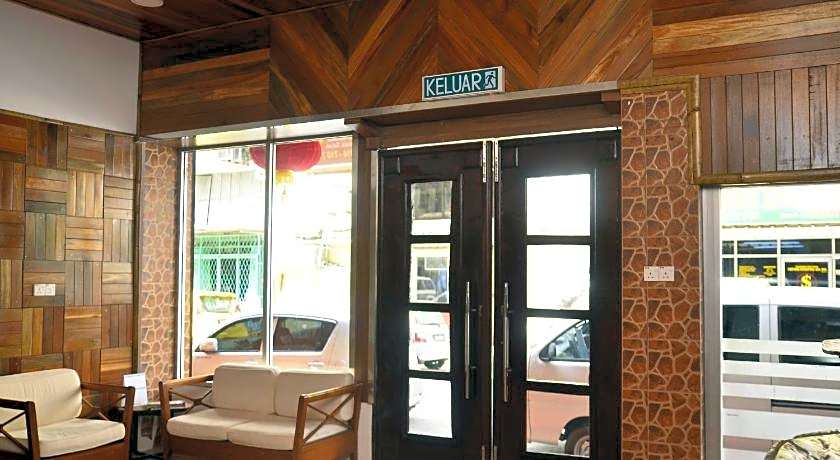 OYO 210 Hotel Five 2