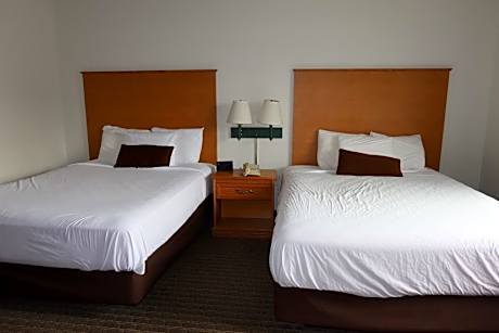 Queen Room with Two Queen Beds - Non-Smoking