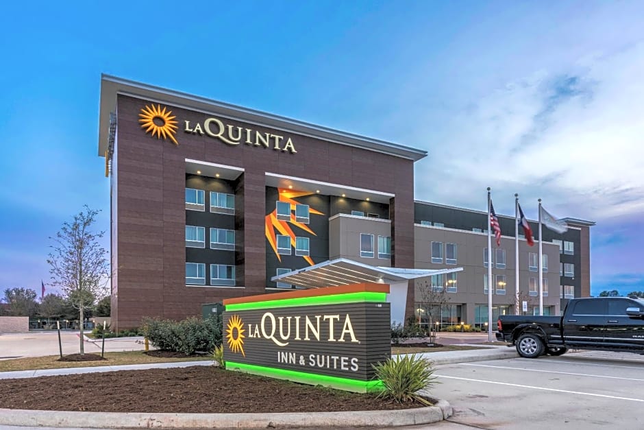La Quinta Inn and Suites by Wyndham Houston Spring South