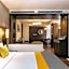 The Grand Magrath Hotel