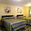 Twin Oaks Motel