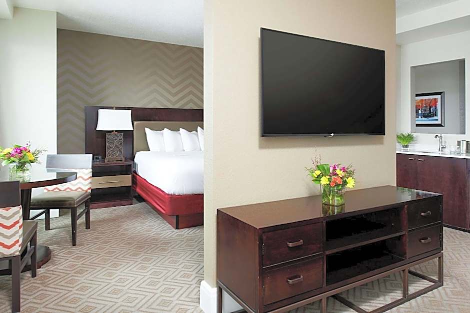 Hotel Alex Johnson Rapid City, Curio Collection by Hilton