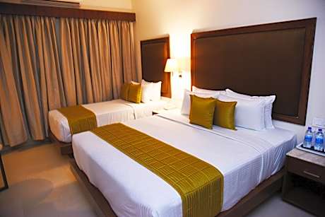 Superior Triple Bed Room