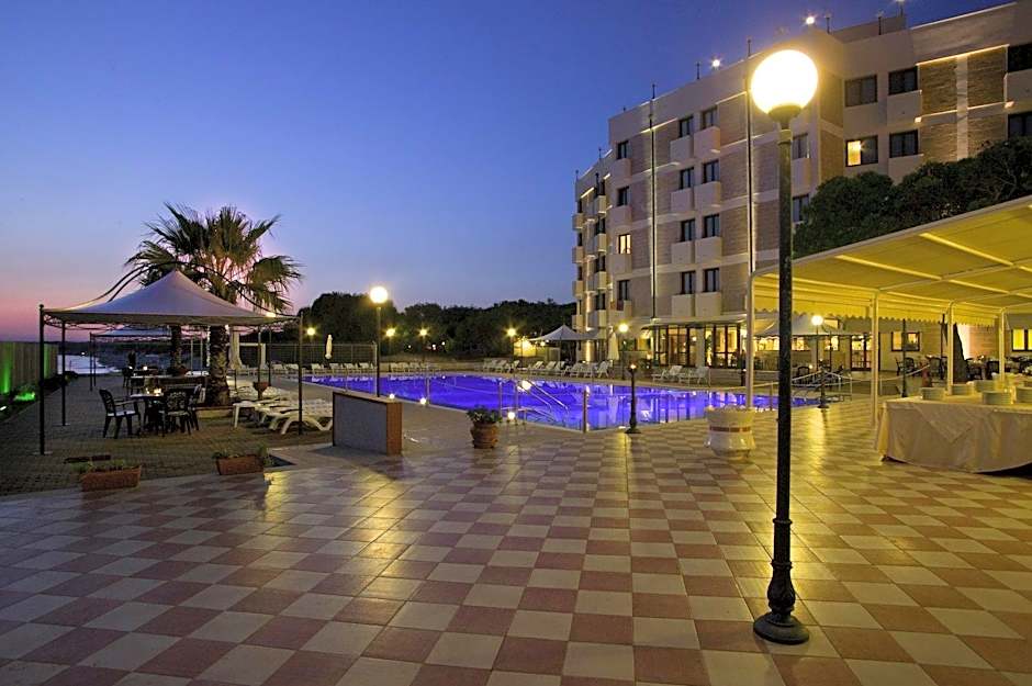 Hotel Ara Solis