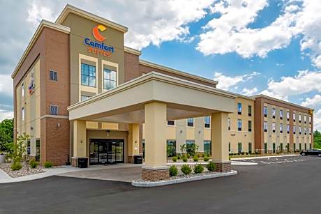 Comfort Suites Dry Ridge