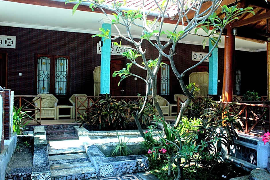 Krisna Bungalows and Restaurant