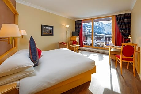 Double Room with Mountain View and Balcony