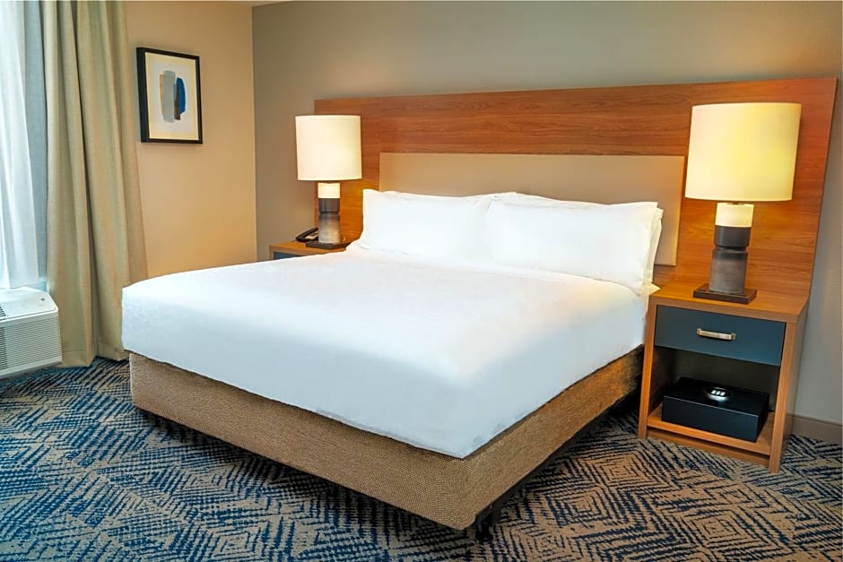 Candlewood Suites - Las Vegas - E Tropicana, an IHG Hotel