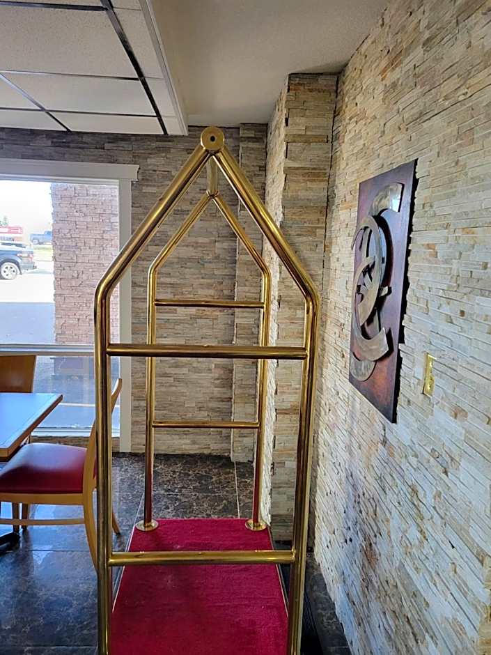 Super 8 by Wyndham Red Deer