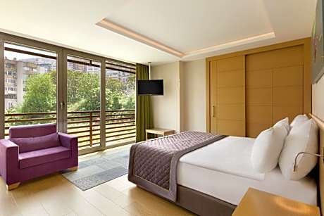Double Room - Smoking