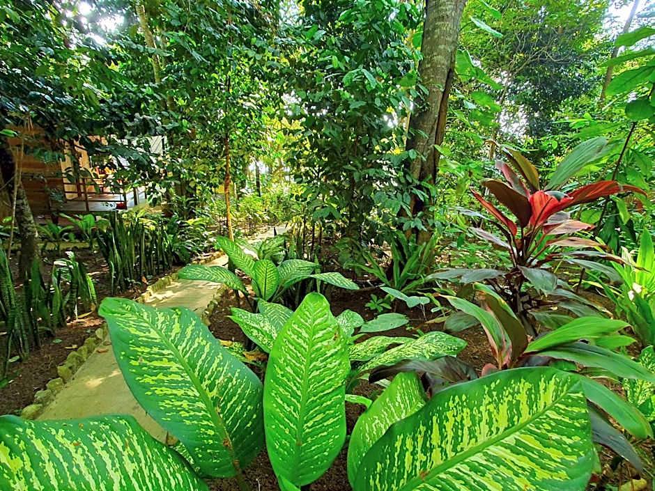 Santi Garden Bungalows
