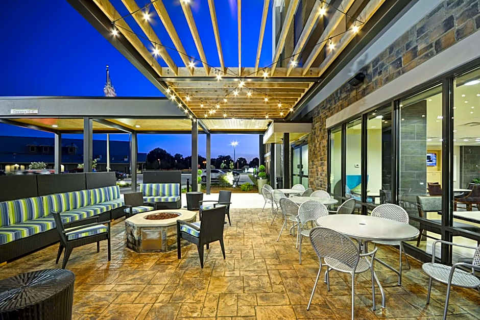 Home2 Suites by Hilton Decatur Ingalls Harbor