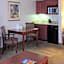 Quality Inn & Suites Albuquerque Downtown - University