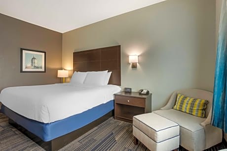 King Room - Hearing Accessible