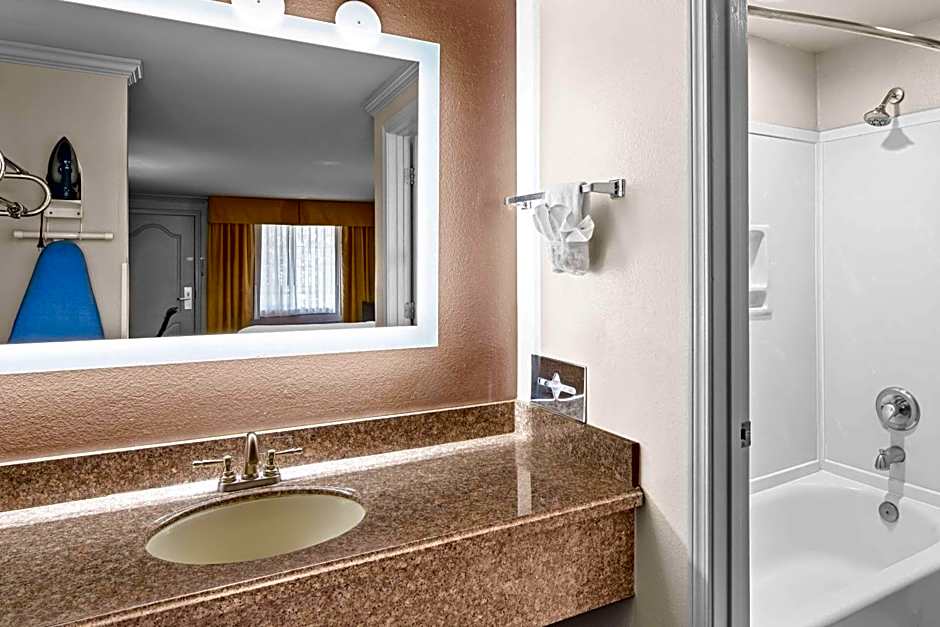 Best Western Skyline Motor Lodge